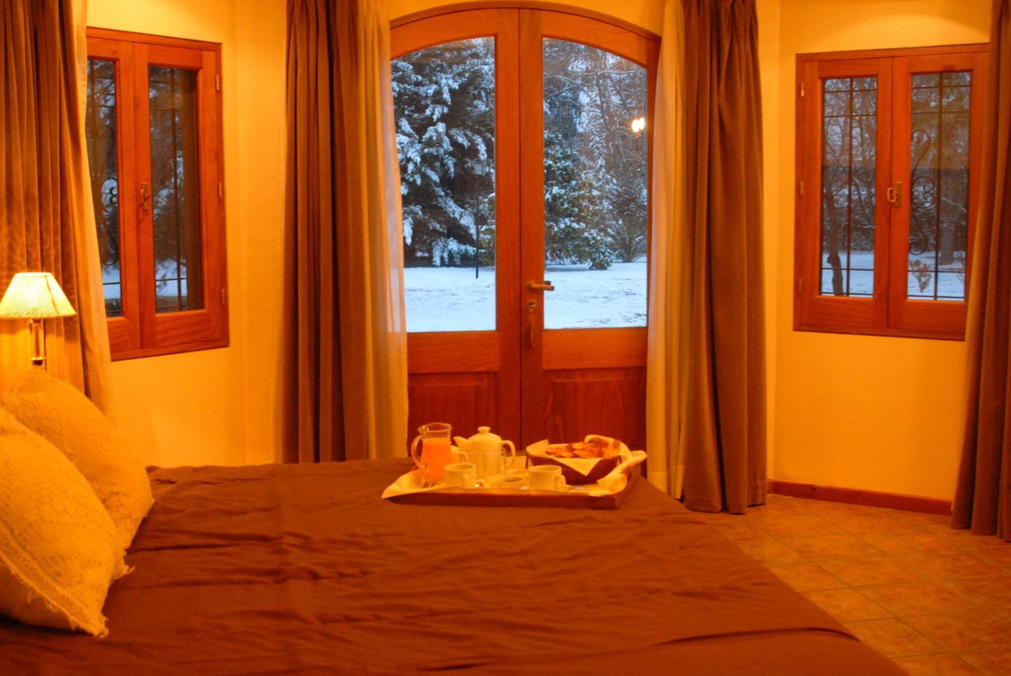 Suter Petit Hotel San Rafael  Zewnętrze zdjęcie