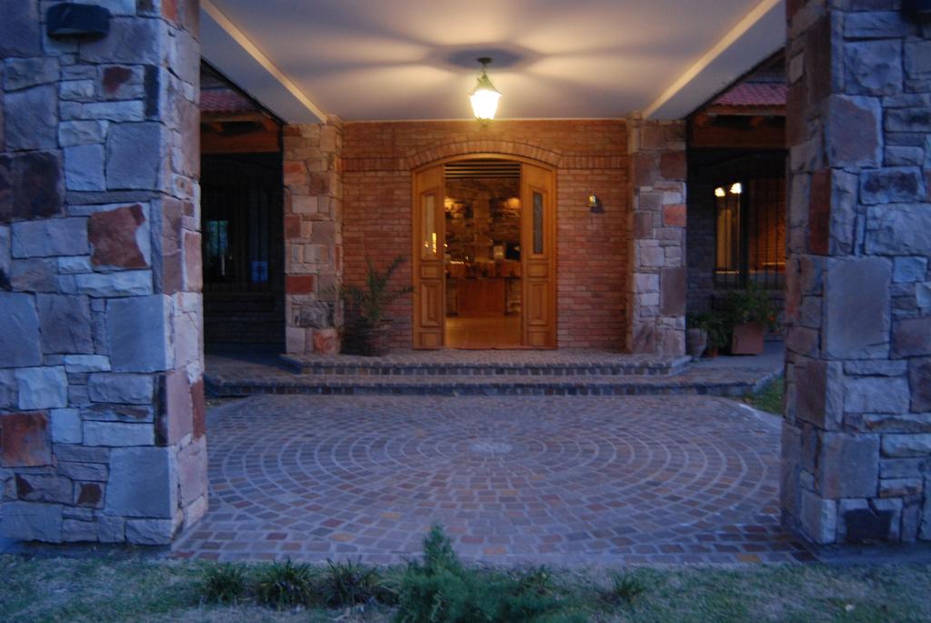 Suter Petit Hotel San Rafael  Zewnętrze zdjęcie