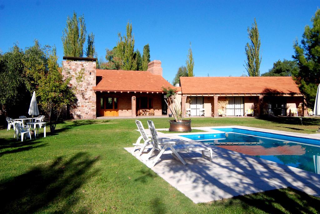 Suter Petit Hotel San Rafael  Zewnętrze zdjęcie
