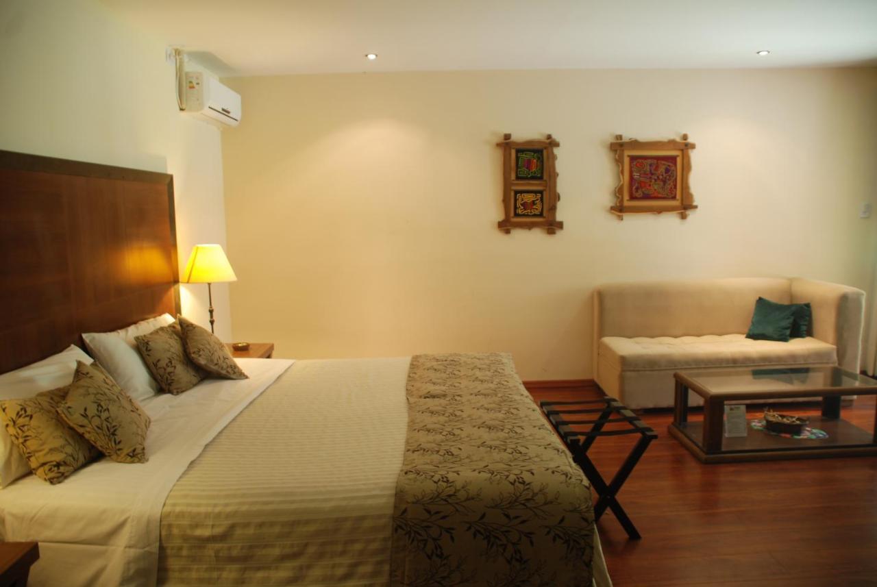 Suter Petit Hotel San Rafael  Zewnętrze zdjęcie